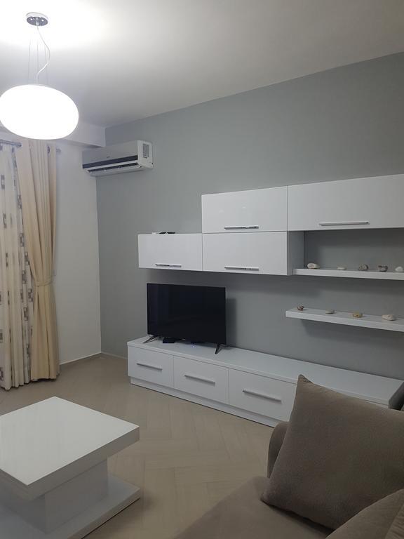 Modern Cozy Apartment Seaview Влёра Экстерьер фото